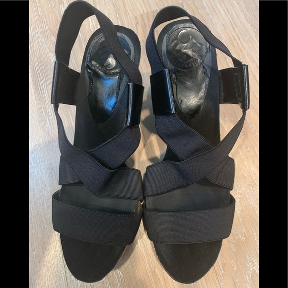 BCBG wedges - Picture 4 of 8